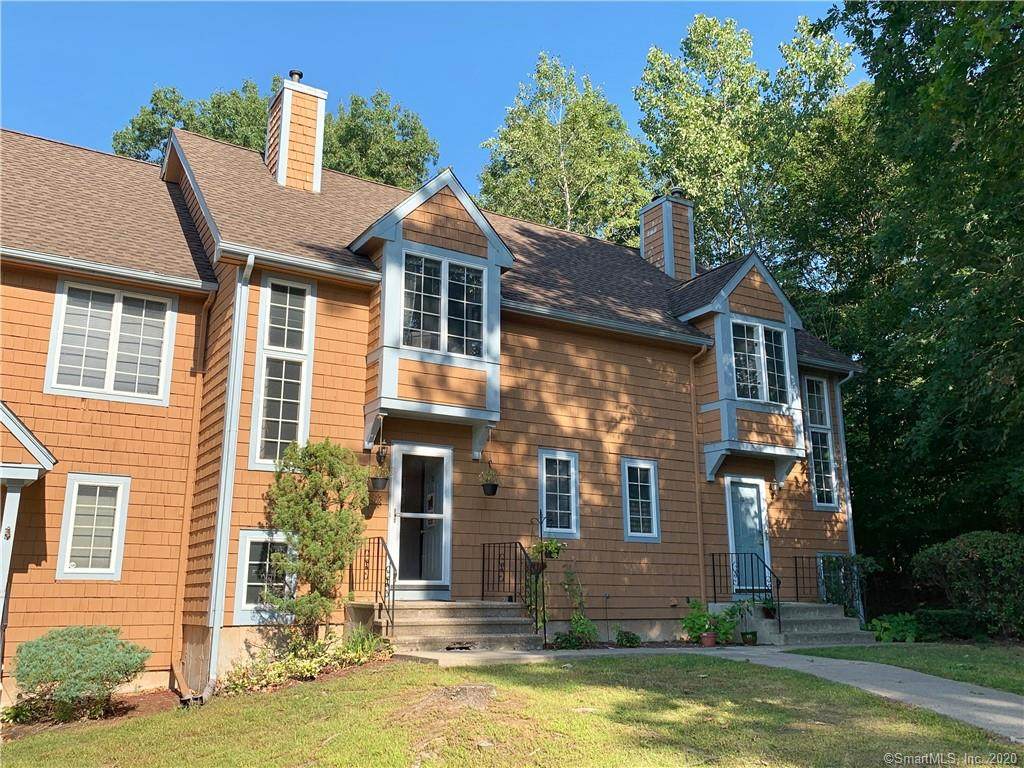 10 Julia Court - Photo 1
