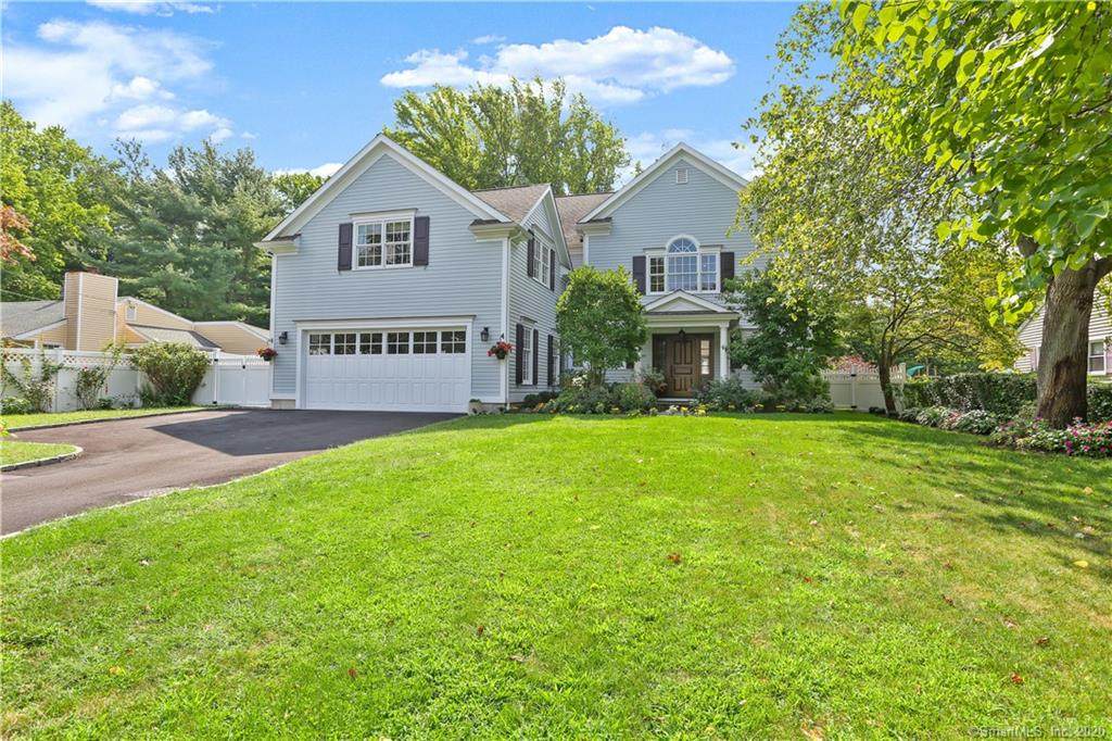 45 Circle Drive - Photo 1