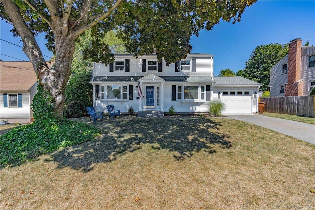 34 Gordon Avenue - Photo 1