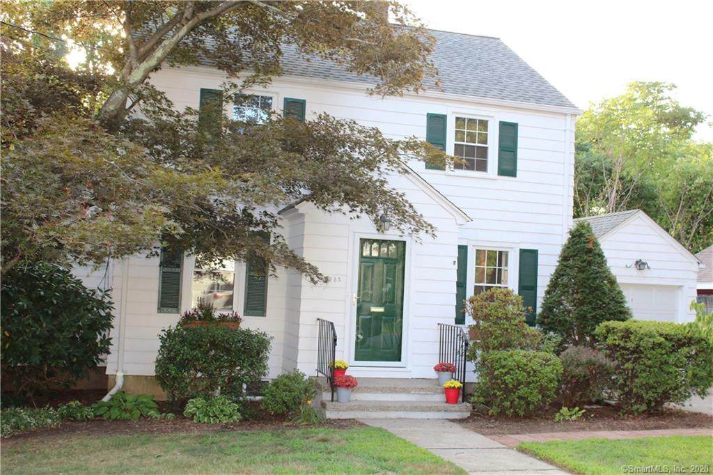 235 Parkway Drive - Photo 1