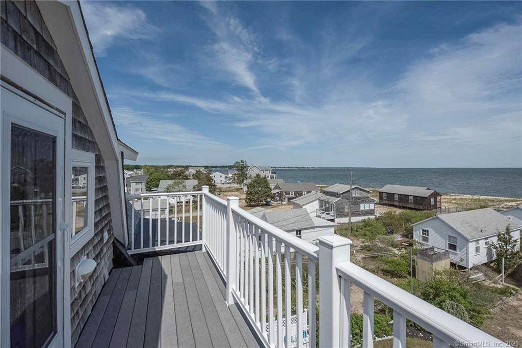 576 Seaside Avenue - Photo 1