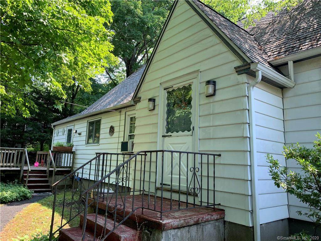 5 Darien Road - Photo 1