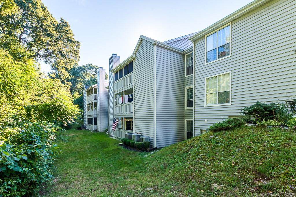 90 Crown Knoll Court - Photo 1