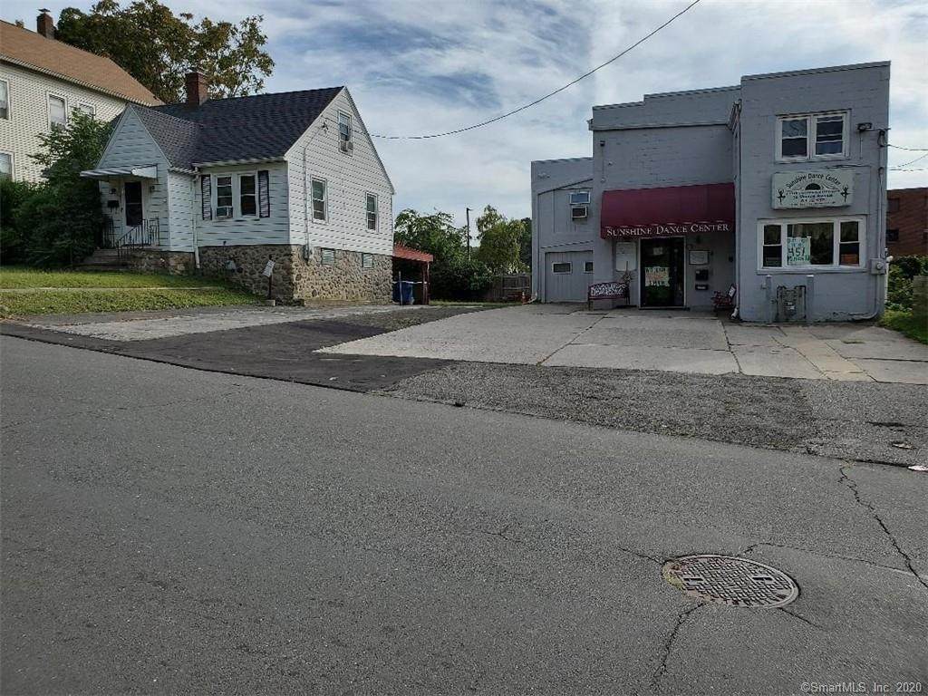 34-40 Monroe Avenue - Photo 1