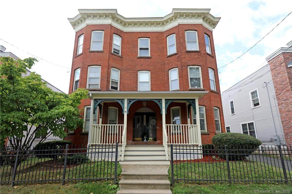 37 Putnam Heights - Photo 1