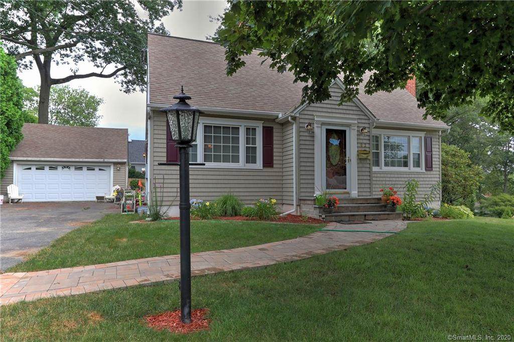 92 Shea Terrace - Photo 1