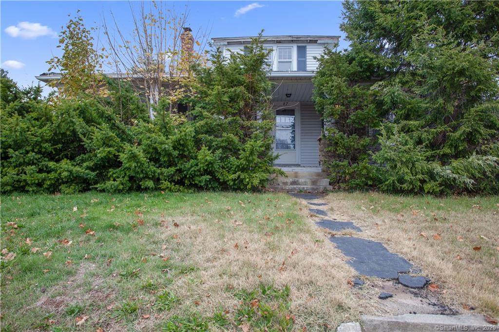 87 Roxbury Road - Photo 1