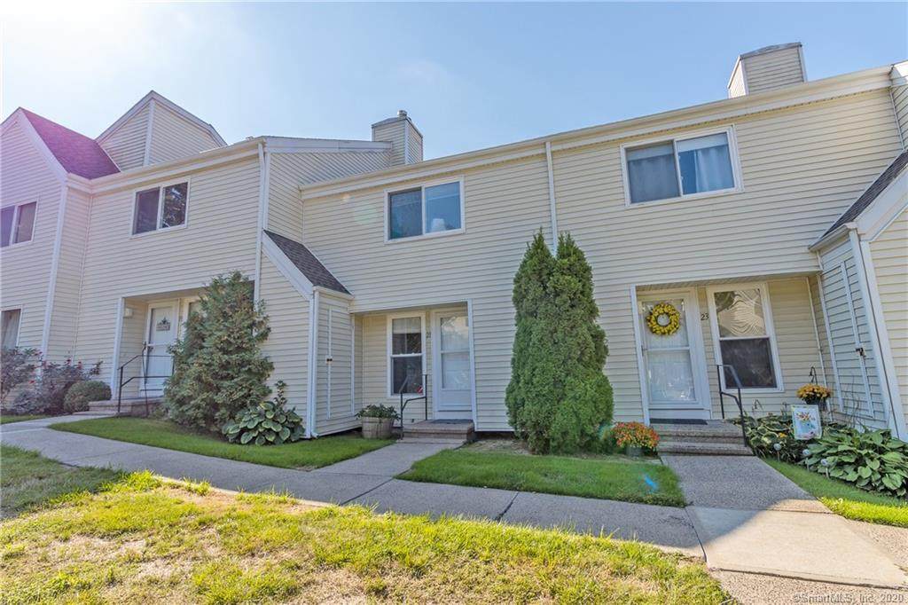 21 Watch Hill Circle - Photo 1