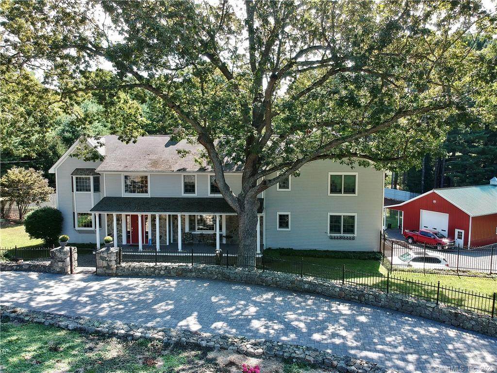 151 Hickory Lane - Photo 1