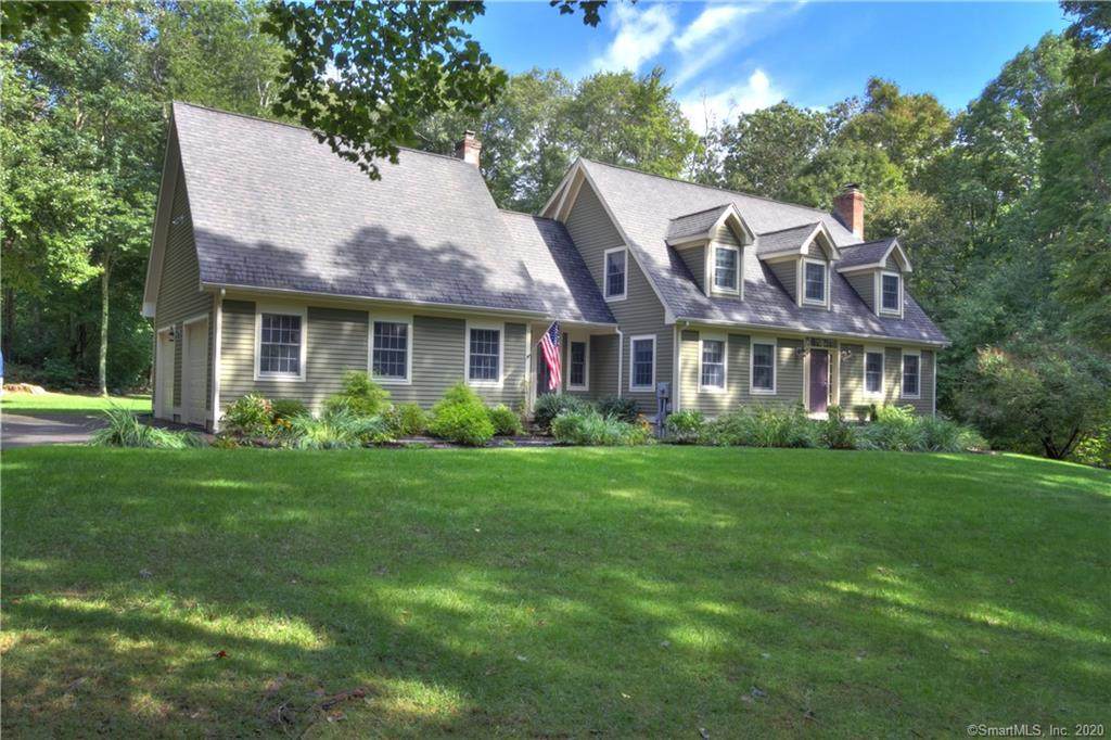 3 Rosemarie Lane - Photo 1