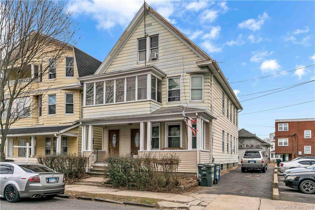 43 Jackson Avenue - Photo 1