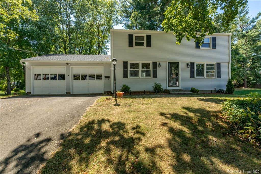 7 Silver Lane - Photo 1