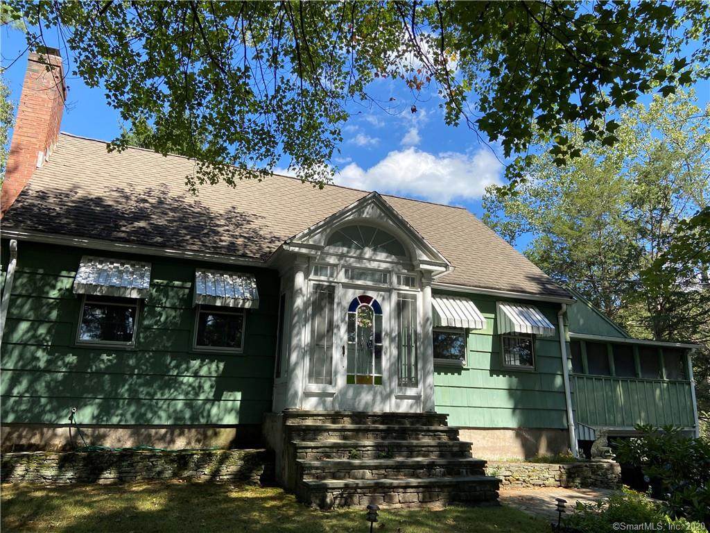 32 Knollwood Road - Photo 1