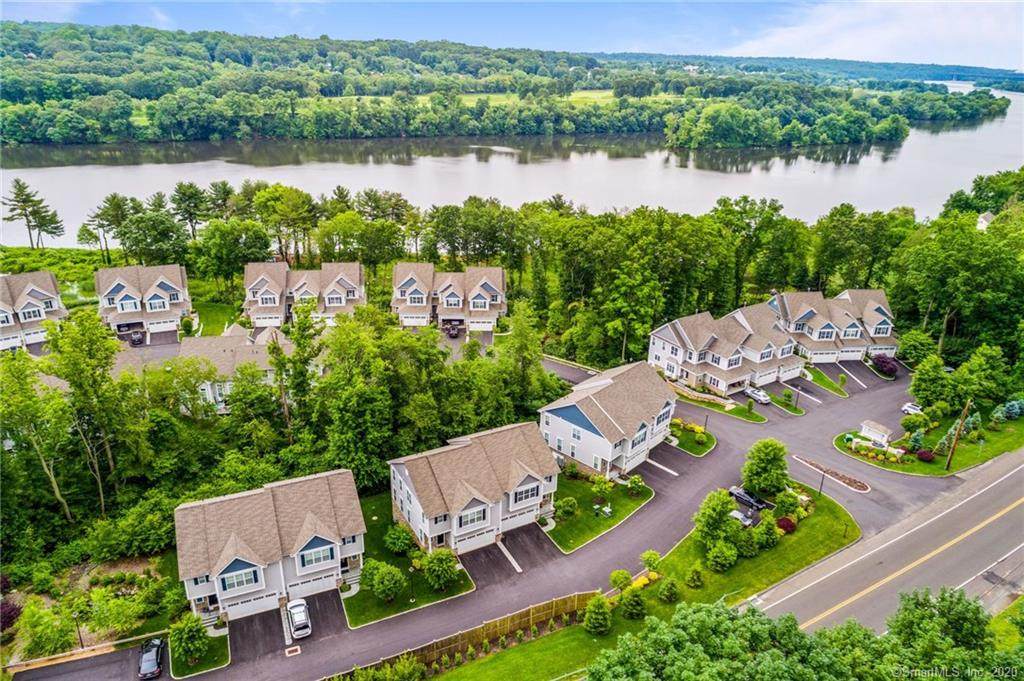 560 River Road - Photo 1
