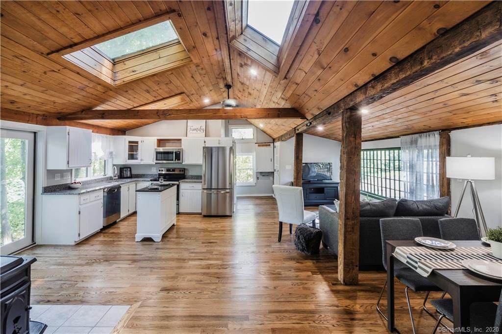 400 Salmon Brook Street - Photo 1