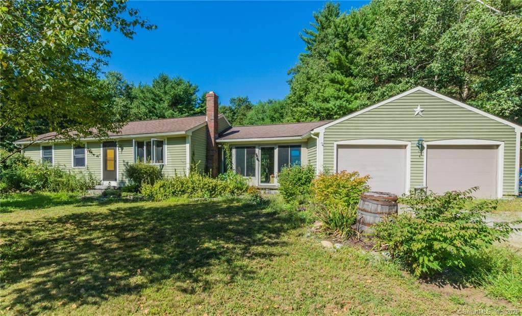 16 Laurel Lane - Photo 1