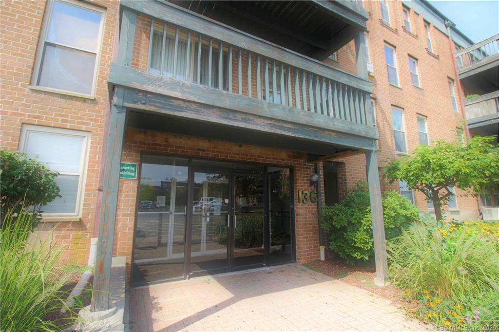 136 Kane Street - Photo 1