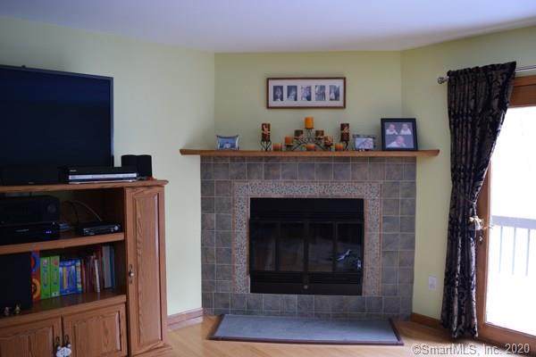 123 Fox Run Court - Photo 1