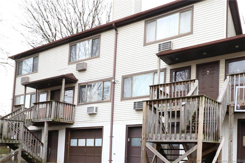 24 Adams Avenue - Photo 1