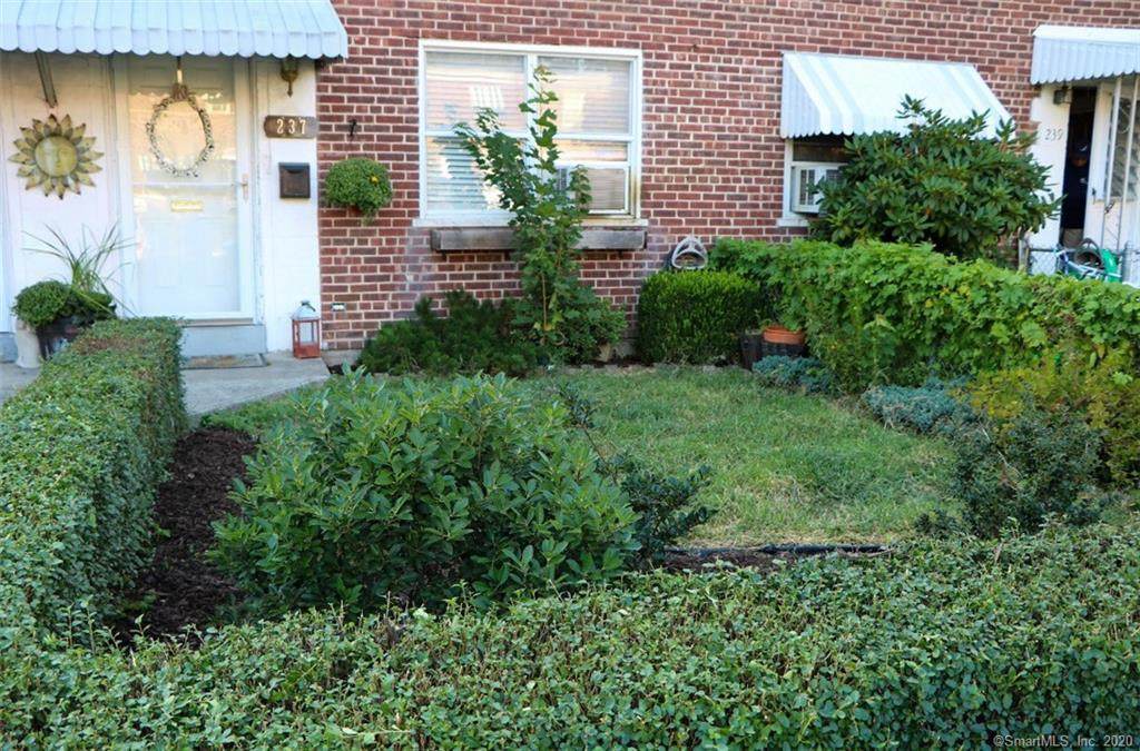 237 Court D, Bld #41 - Photo 1