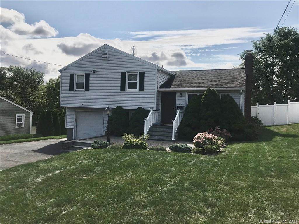 23 Saddle Hill Road - Photo 1