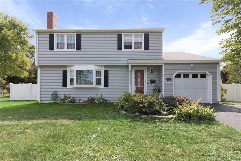 14 Newport Drive - Photo 1