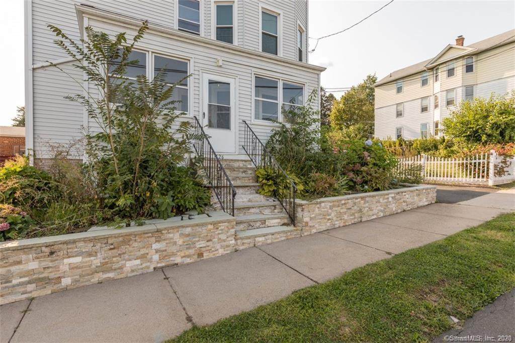 126 Booth Street - Photo 1