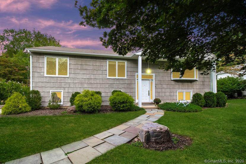 4 Turtleback Lane - Photo 1