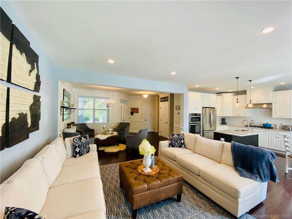 72 Ridgewood Drive - Photo 1