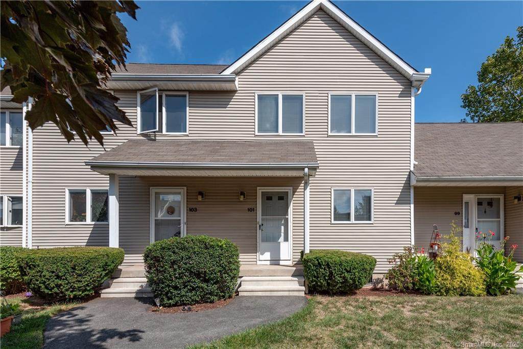 101 Sunrise Circle - Photo 1