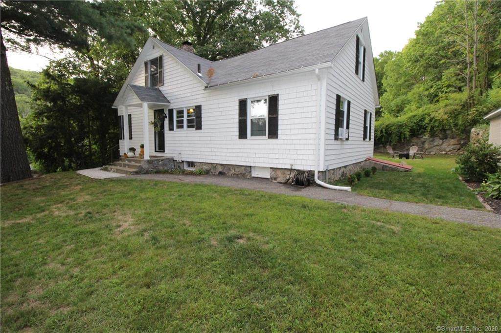 314 Newfield Road - Photo 1