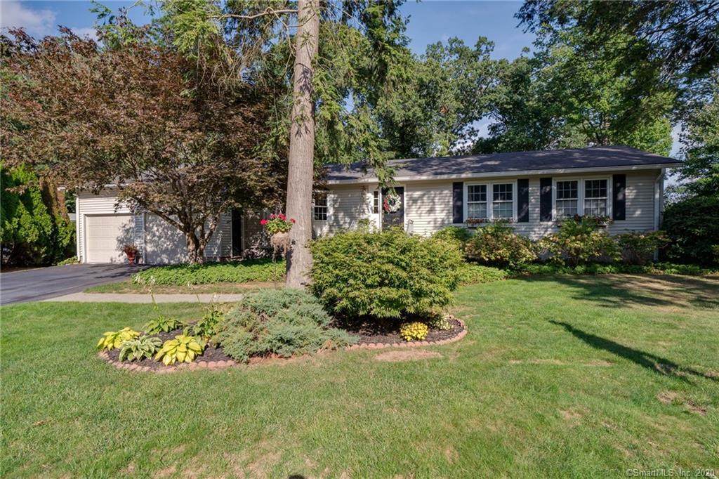 9 Northfield Road - Photo 1