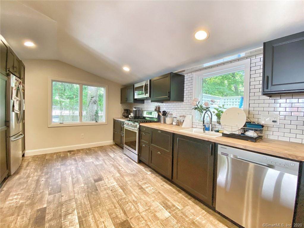 1707 Boston Post Road - Photo 1