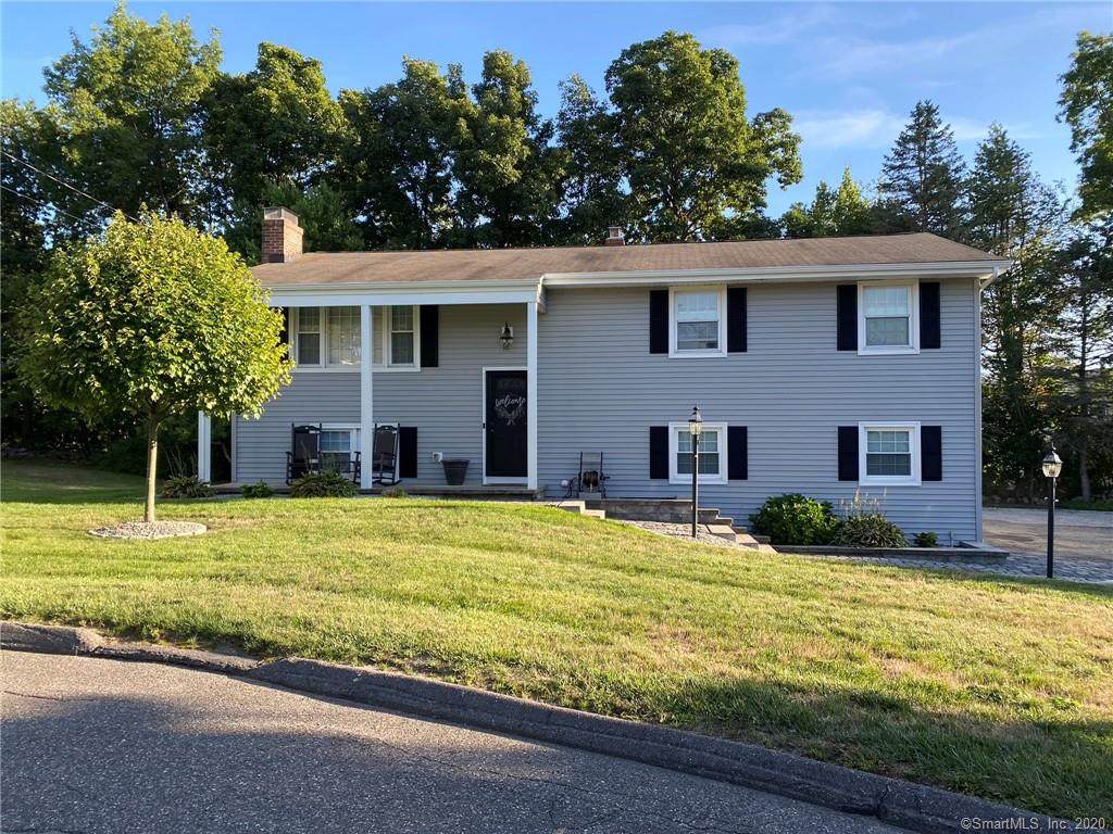 174 Meadowview Drive - Photo 1
