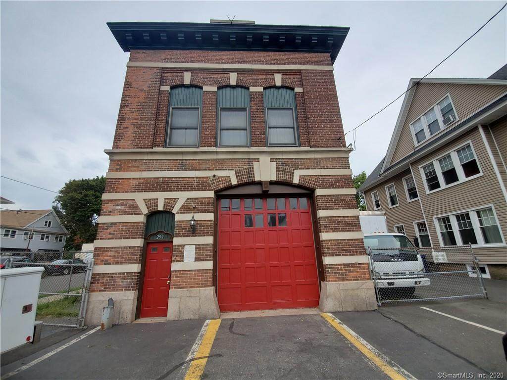 299 Maplewood Avenue - Photo 1