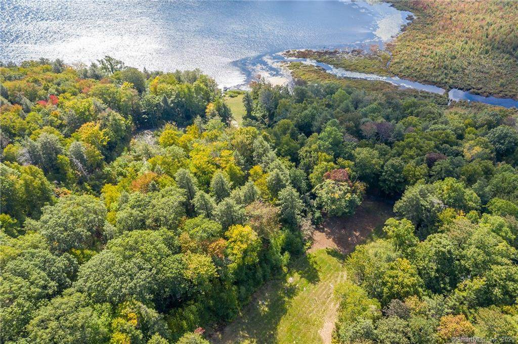 32 Pond Ridge Road - Photo 1