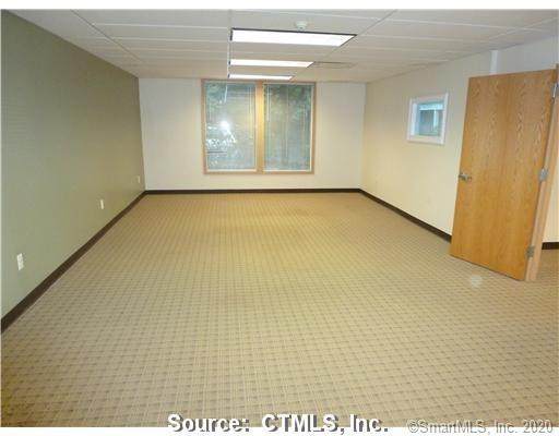 166 Albany Turnpike - Photo 1