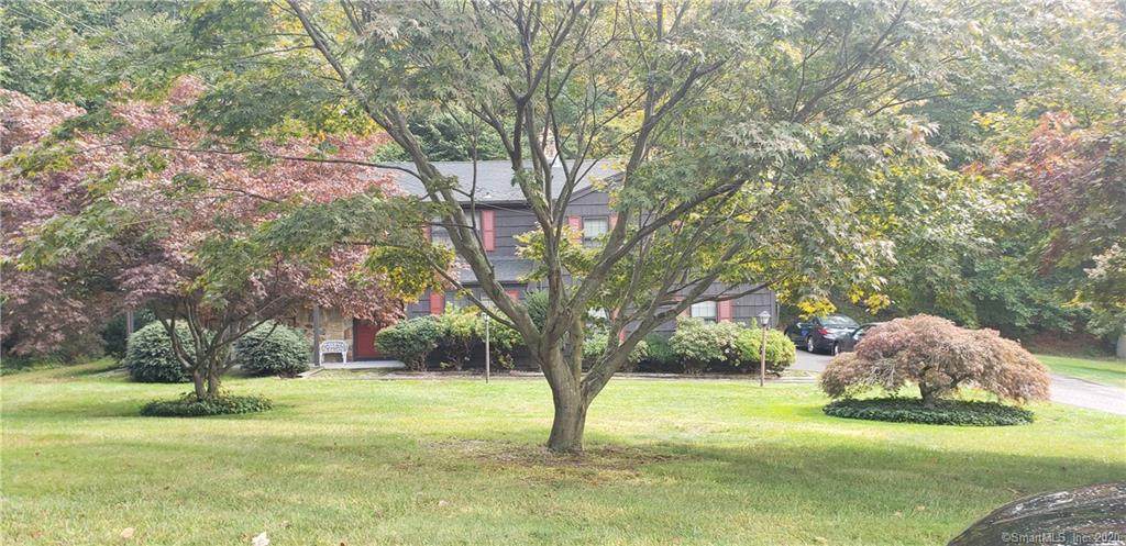 26 Cloverdale Avenue - Photo 1