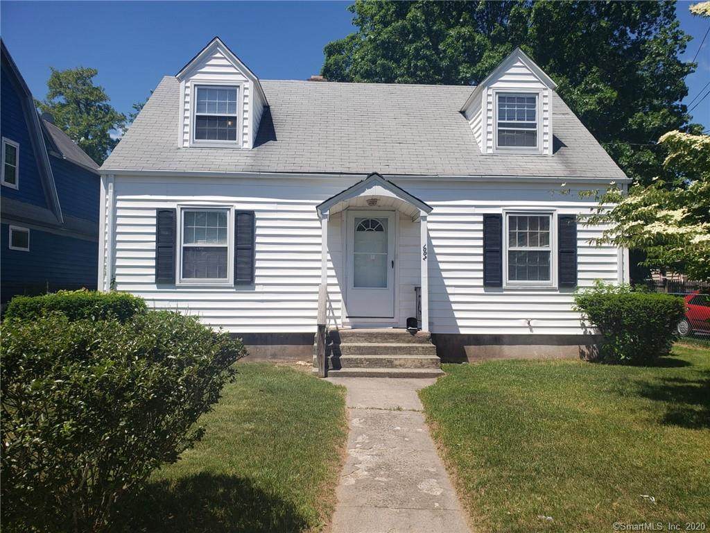 1002 Winchester Avenue - Photo 1