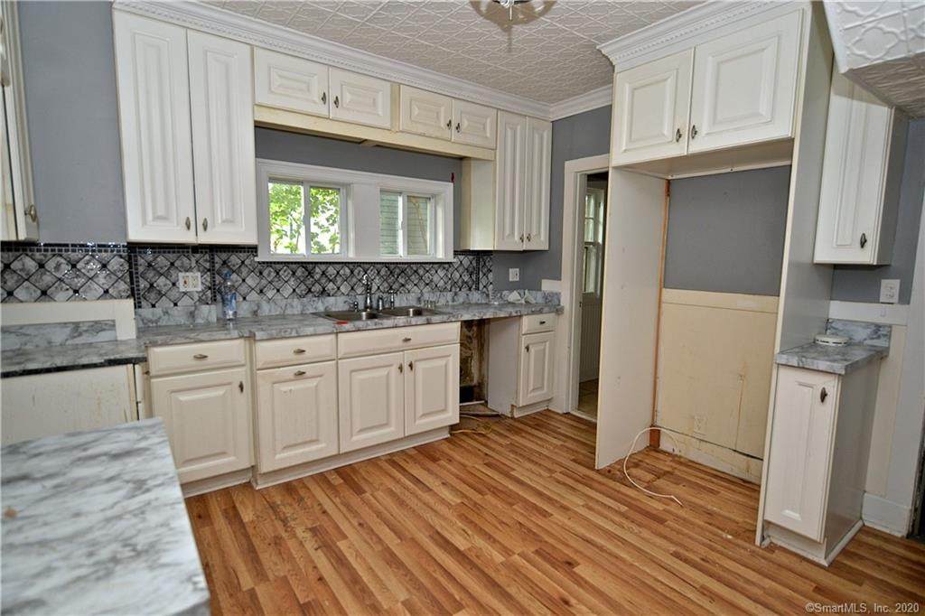 17 Evans Street - Photo 1