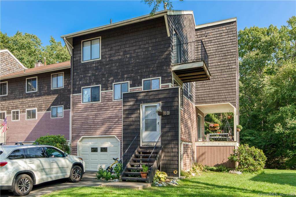 13 Stonegate - Photo 1