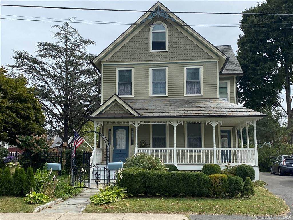 8 Blackman Avenue - Photo 1