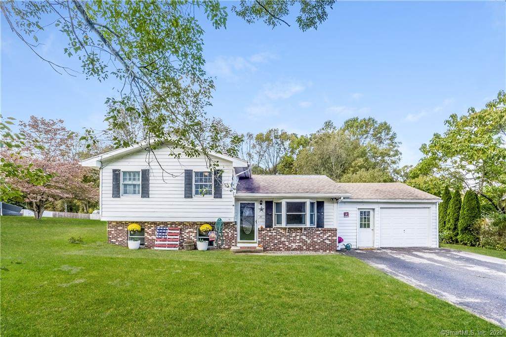 39 Cedar Lane - Photo 1