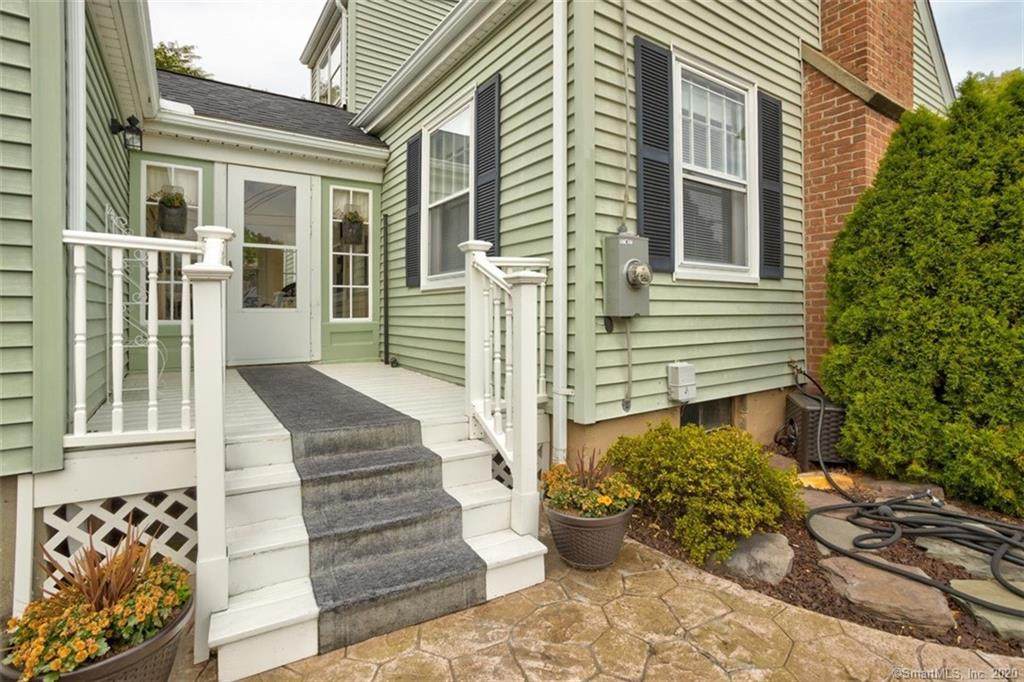 285 Mulberry Street - Photo 1