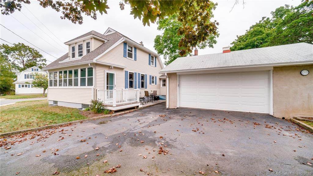 25 Roberts Street - Photo 1