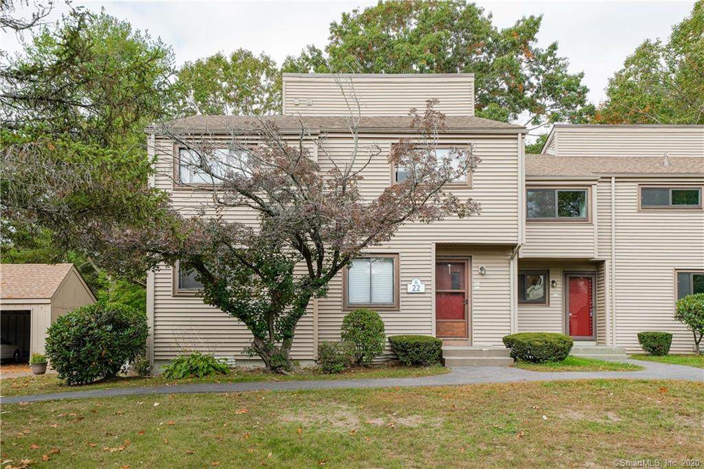 22 Greenbriar Drive - Photo 1