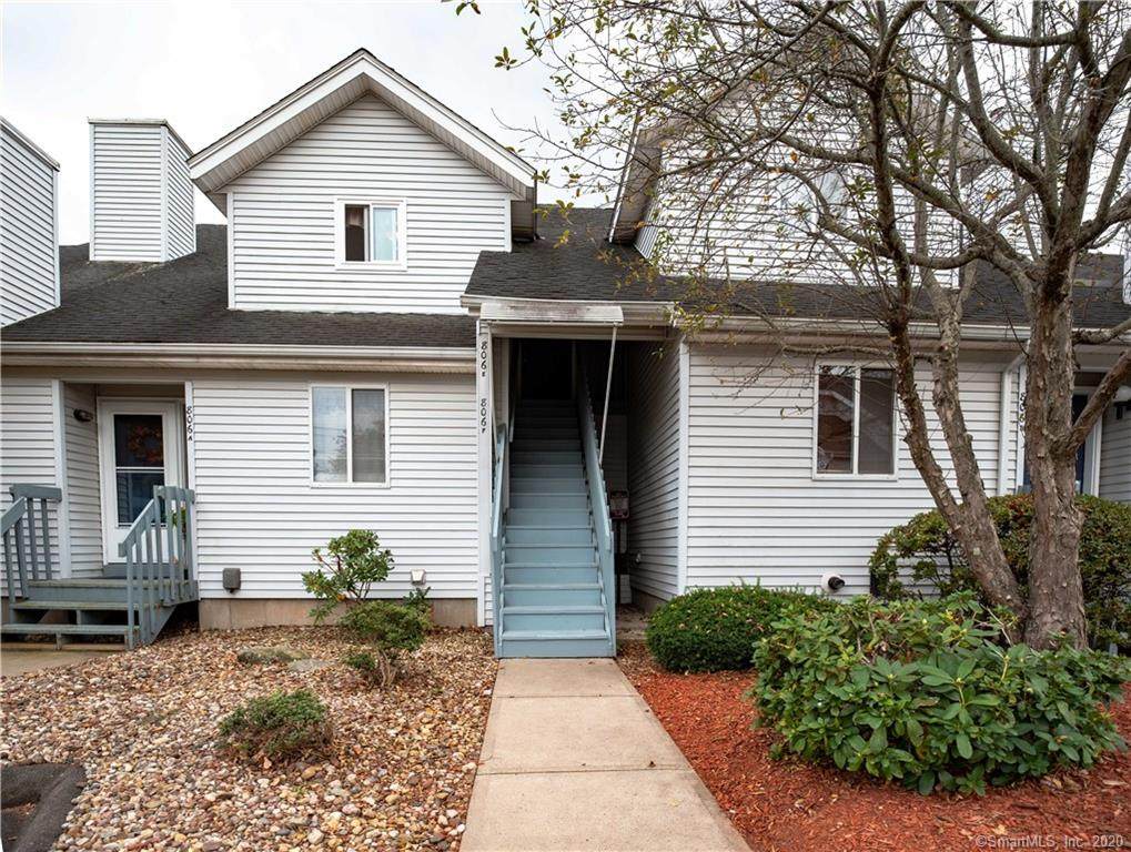 806 Hartford Road - Photo 1