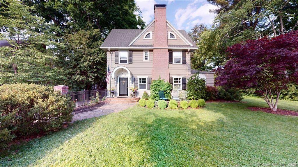 26 Ridgewood Road - Photo 1