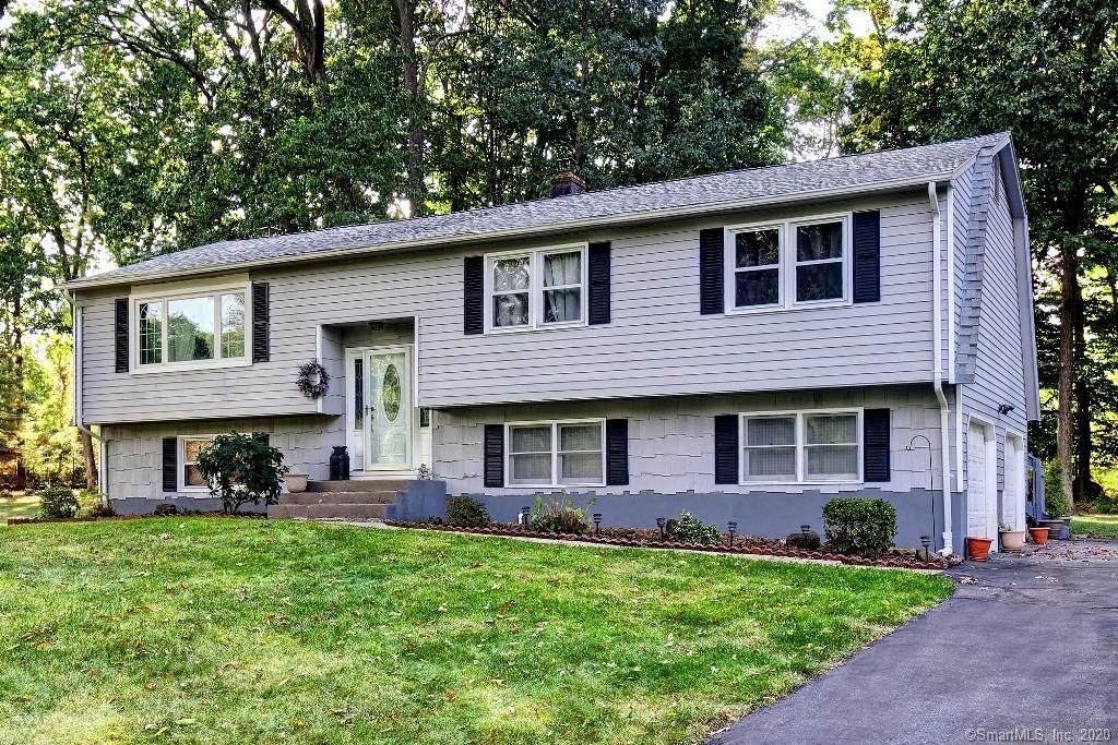 118 Mckenzie Drive - Photo 1