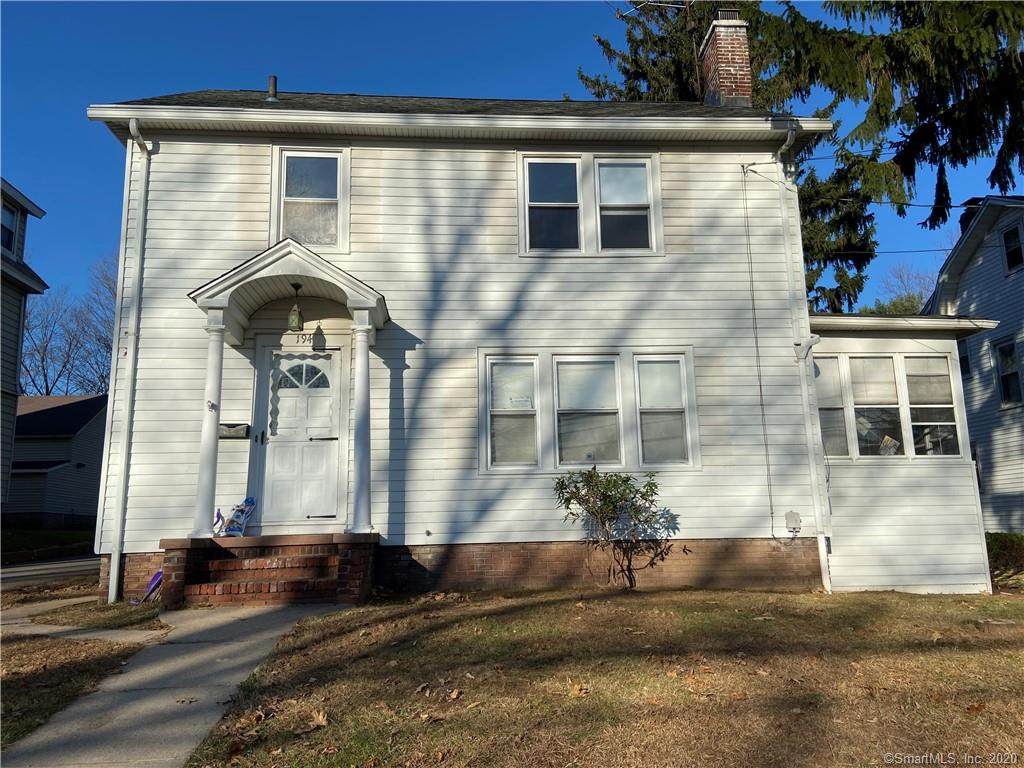 194 Olive Street - Photo 1